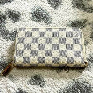 Louis Vuitton Daimer Azur wallet